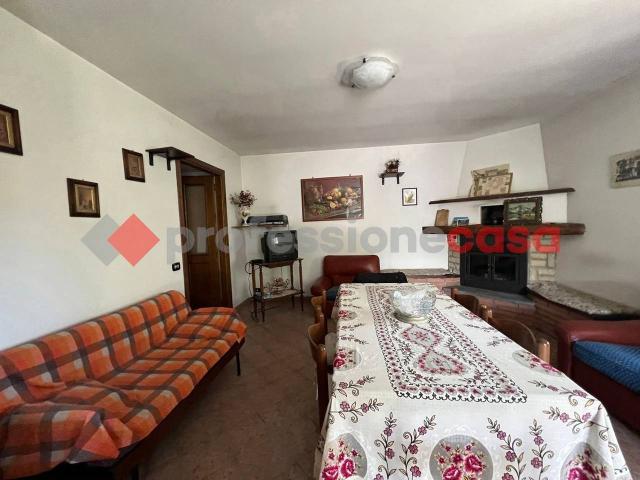 Villa Indipendente in vendita a Fumone, Lazio