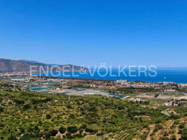 Villa Indipendente in vendita a Furnari, Sicilia