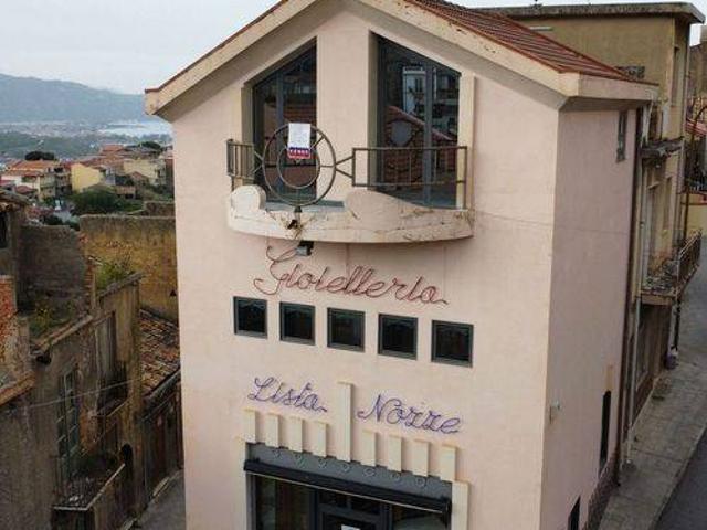 Villa Indipendente in vendita a Furnari, Sicilia