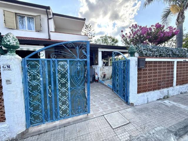 Villa Indipendente in vendita a Sajatine, Furnari
