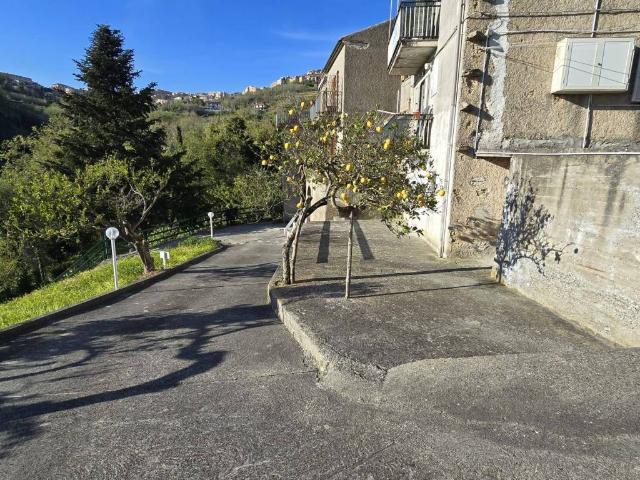 Villa Indipendente in vendita a Calabria, Cosenza