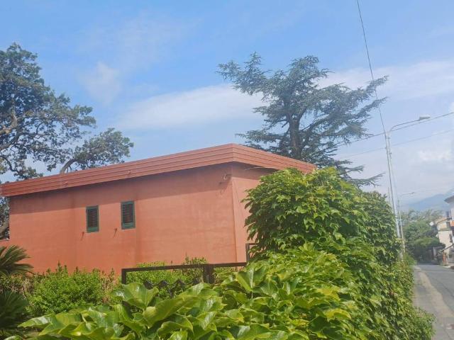 Villa Indipendente in vendita a Calabria, Cosenza