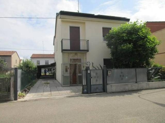 Villa Indipendente in vendita a Unione dei comuni della Bassa Romagna, Fusignano