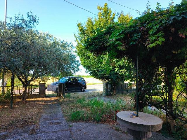 Villa Indipendente in vendita a Unione dei comuni della Bassa Romagna, Fusignano