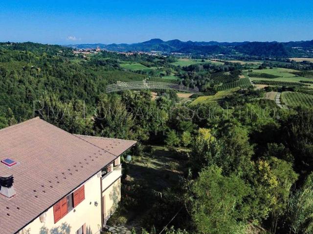 Villa Indipendente in vendita a Piemonte, Alessandria
