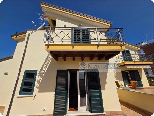 Villa Indipendente in vendita a Gaeta, Lazio