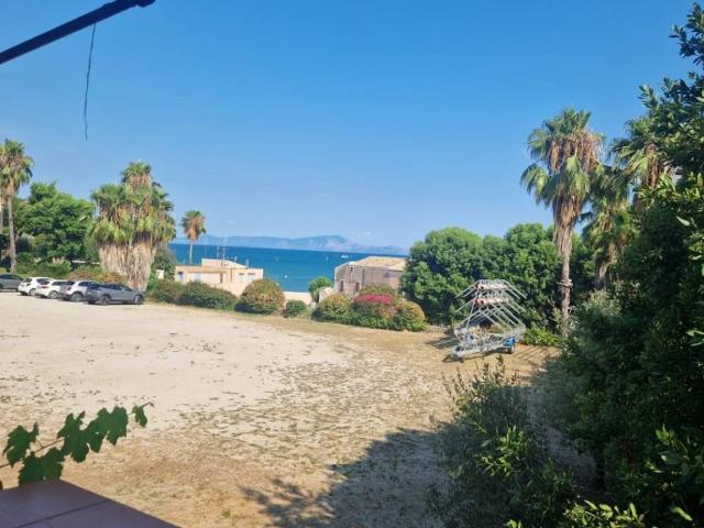 Villa Indipendente in vendita a Gaeta, Lazio