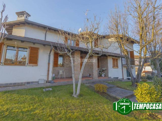 Villa Indipendente in vendita a Unione dei Comuni I Fontanili, Gaggiano
