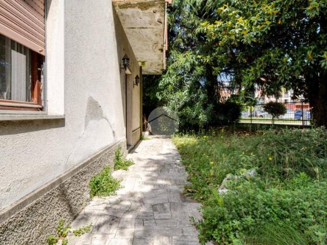 Villa Indipendente in vendita a Unione dei Comuni I Fontanili, Gaggiano