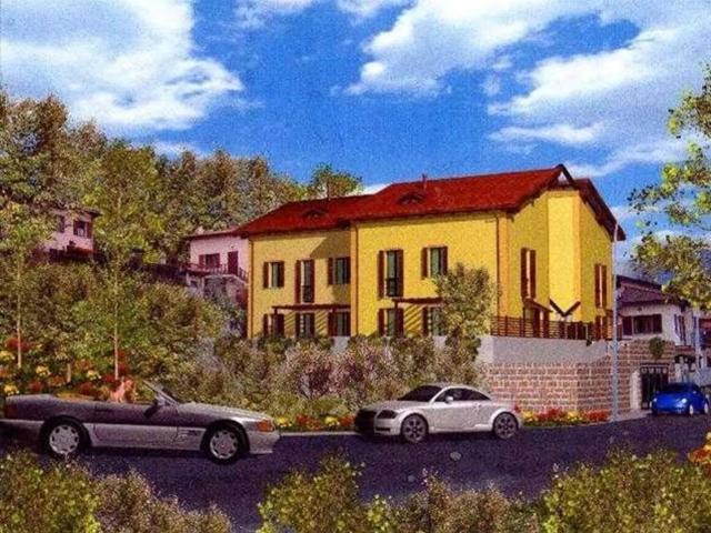 Villa Indipendente in vendita a Unione dell'Appennino Bolognese, Gaggio Montano