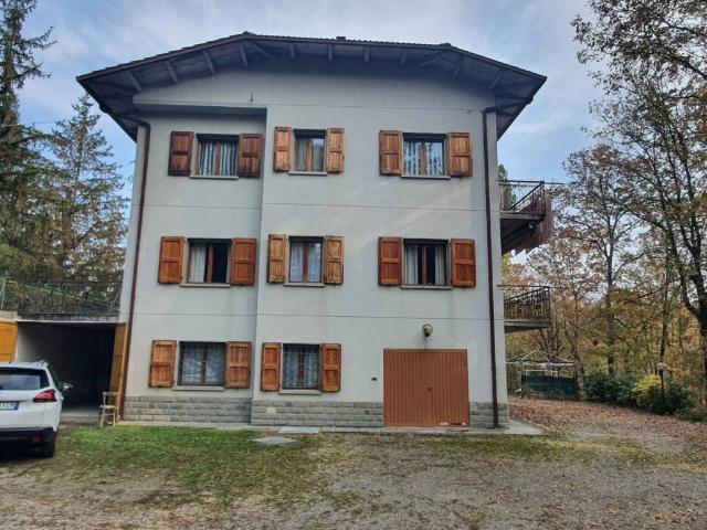 Villa Indipendente in vendita a Unione dell'Appennino Bolognese, Gaggio Montano