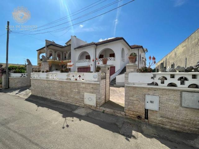 Villa Indipendente in vendita a Puglia, Lecce