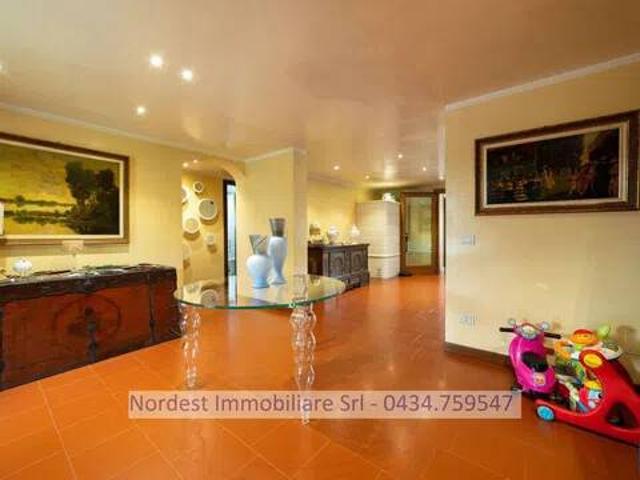 Villa Indipendente in vendita a Gaiarine, Veneto