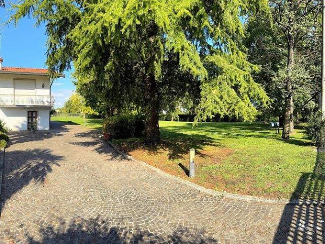 Villa Indipendente in vendita a Gaiarine, Treviso
