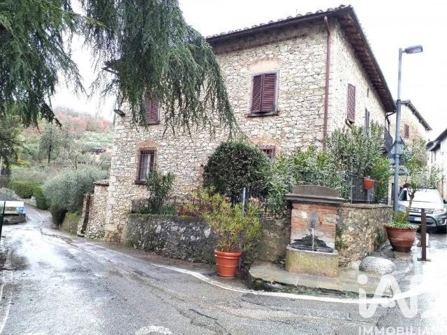 Villa Indipendente in vendita a Monteluco di Lecchi, Gaiole in Chianti