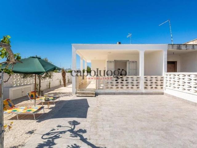 Villa Indipendente in vendita a Puglia, Lecce