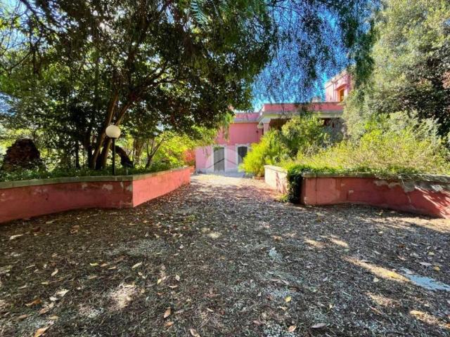 Villa Indipendente in vendita a Puglia, Lecce