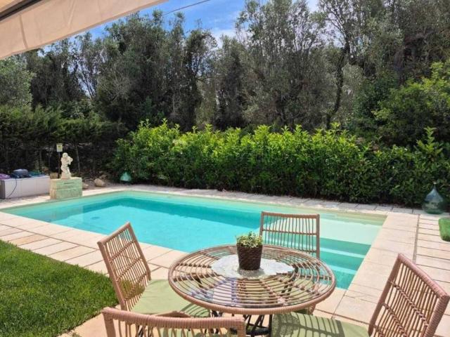 Villa Indipendente in vendita a Puglia, Lecce
