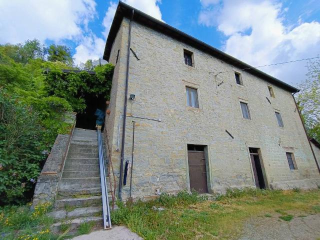 Villa Indipendente in vendita a Unione di Comuni della Romagna Forlivese, Galeata