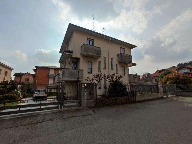 Villa Indipendente in vendita a Caiello, Gallarate