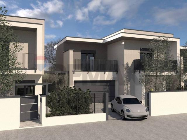 Villa Indipendente in vendita a Gallarate, Lombardia