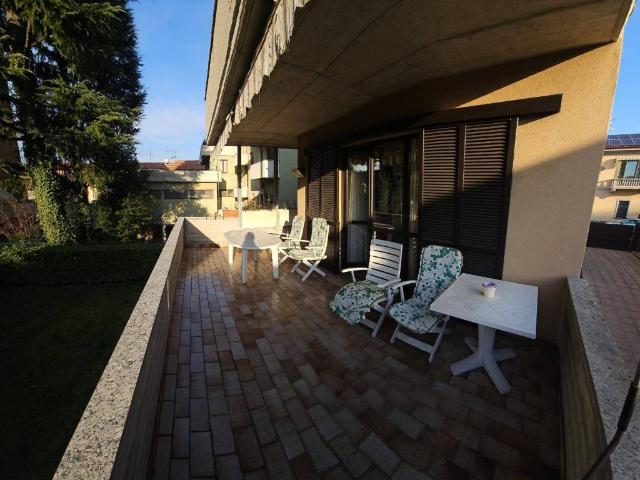 Villa Indipendente in vendita a Sciarè, Gallarate