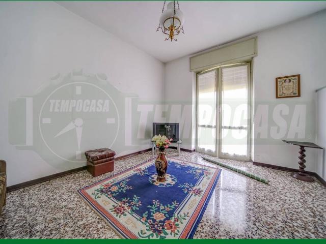 Villa Indipendente in vendita a Madonna in Campagna, Gallarate