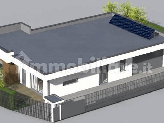 Villa Indipendente in vendita a Gallarate, Lombardia