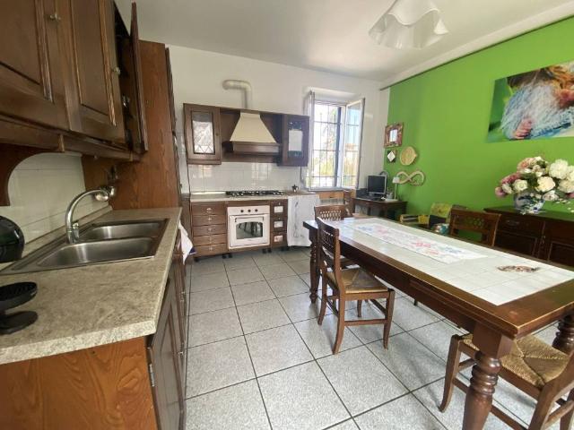 Villa Indipendente in vendita a Piemonte, Novara