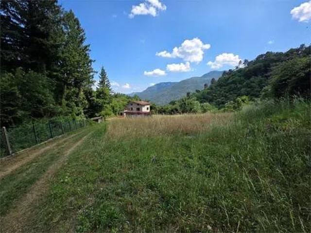 Villa Indipendente in vendita a Gallicano, Lucca