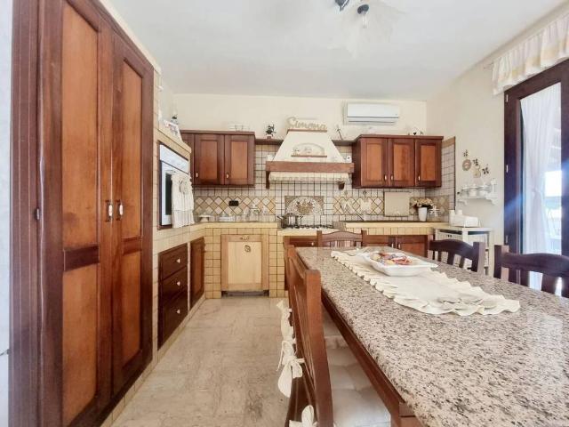 Villa Indipendente in vendita a Puglia, Lecce