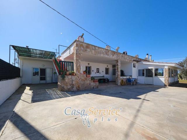 Villa Indipendente in vendita a Puglia, Lecce