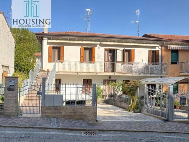 Villa Indipendente in vendita a Galzignano Terme, Padova