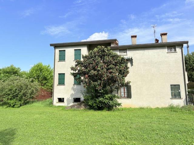 Villa Indipendente in vendita a Galzignano Terme, Veneto