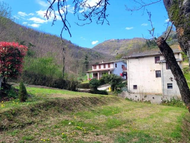 Villa Indipendente in vendita a Galzignano Terme, Veneto
