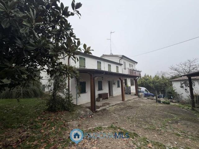Villa Indipendente in vendita a Galzignano Terme, Veneto