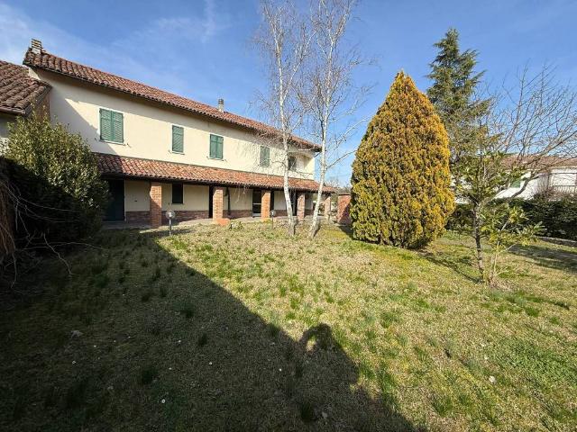 Villa Indipendente in vendita a Piemonte, Alessandria