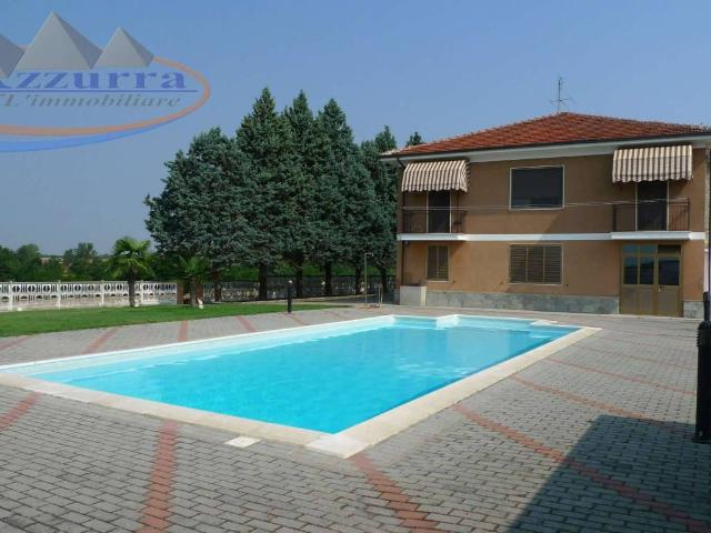 Villa Indipendente in vendita a Piemonte, Alessandria