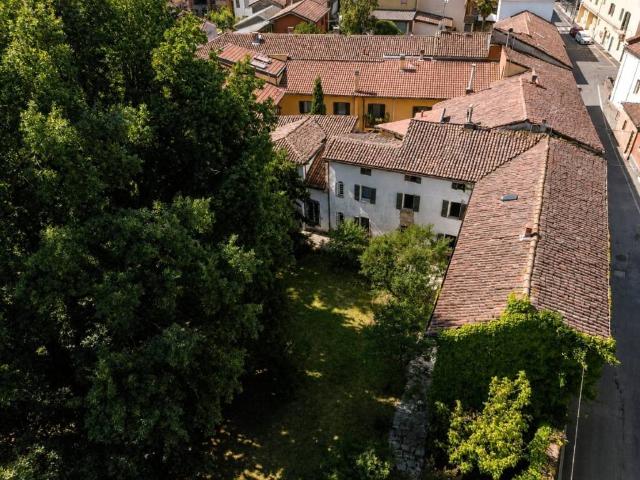 Villa Indipendente in vendita a Piemonte, Alessandria