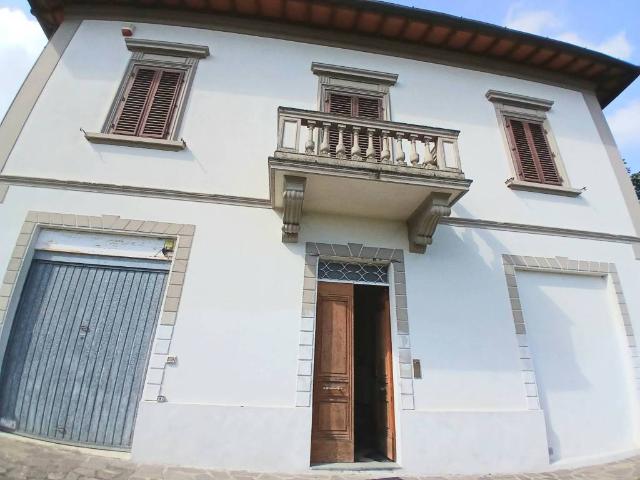 Villa Indipendente in vendita a Unione dei Comuni Circondario dell'Empolese Valdelsa, Gambassi Terme