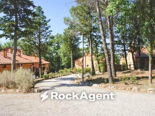 Villa Indipendente in vendita a Unione dei Comuni Circondario dell'Empolese Valdelsa, Gambassi Terme