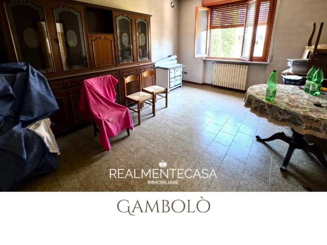Villa Indipendente in vendita a Gambolò, Lombardia