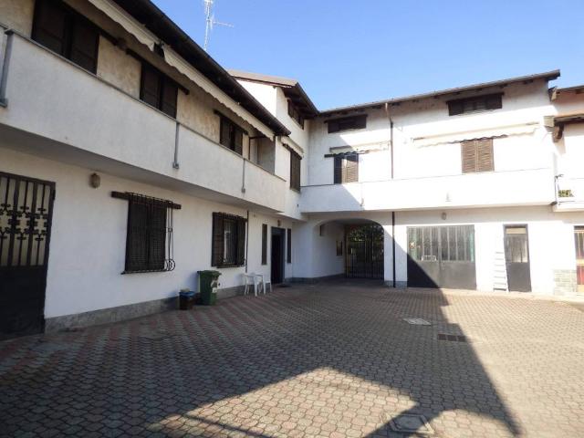 Villa Indipendente in vendita a Gambolò, Pavia
