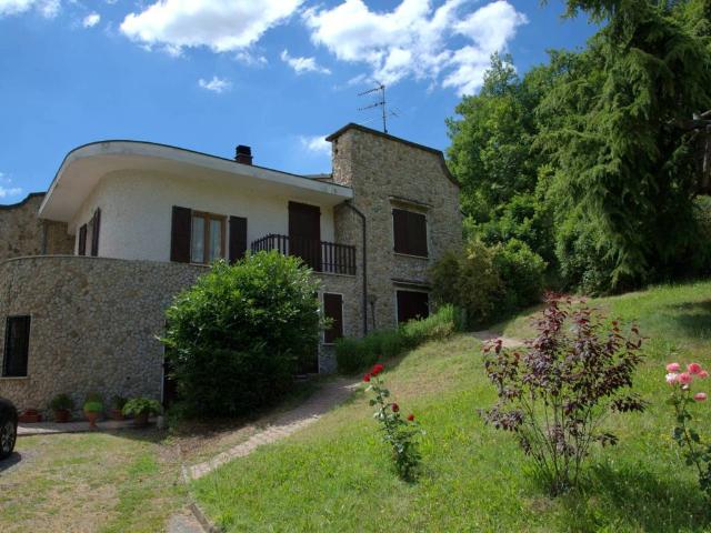 Villa Indipendente in vendita a Piemonte, Alessandria