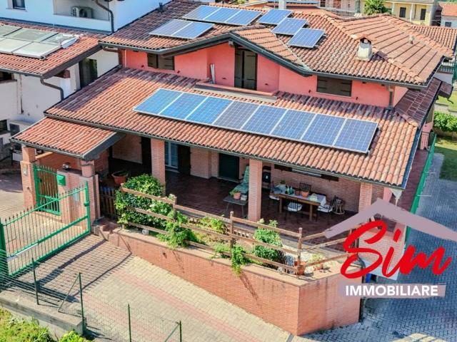 Villa Indipendente in vendita a Piemonte, Novara