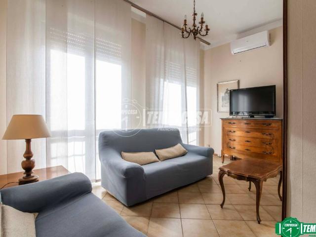 Villa Indipendente in vendita a Santa Maria Rossa, Garbagnate Milanese
