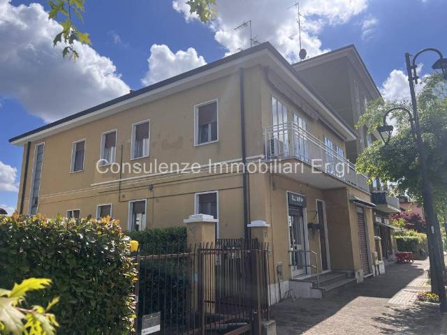 Villa Indipendente in vendita a Santa Maria Rossa, Garbagnate Milanese