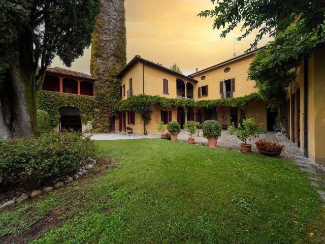Villa Indipendente in vendita a Brongio Alto, Garbagnate Monastero