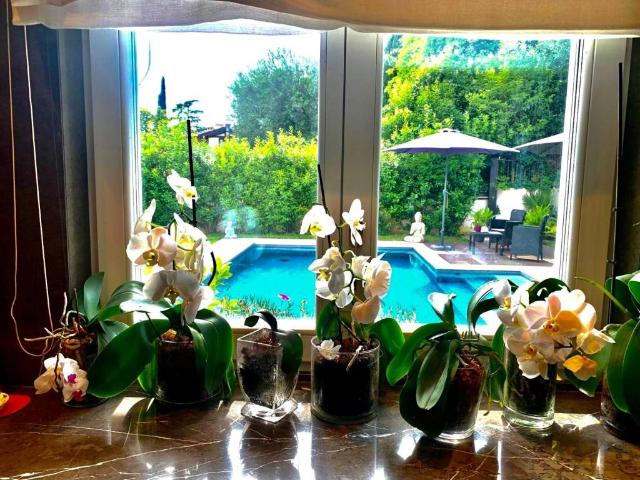 Villa Indipendente in vendita a Comunità Montana Parco Alto Garda bresciano, Gardone Riviera