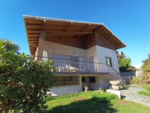 Villa Indipendente in vendita a Piemonte, Novara